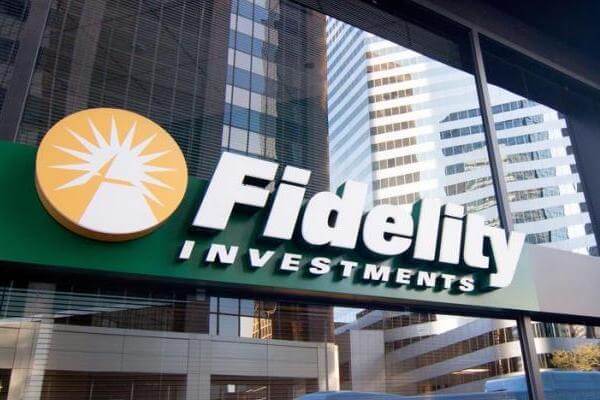 The fidelity investments logo sits on the corporate headquarters